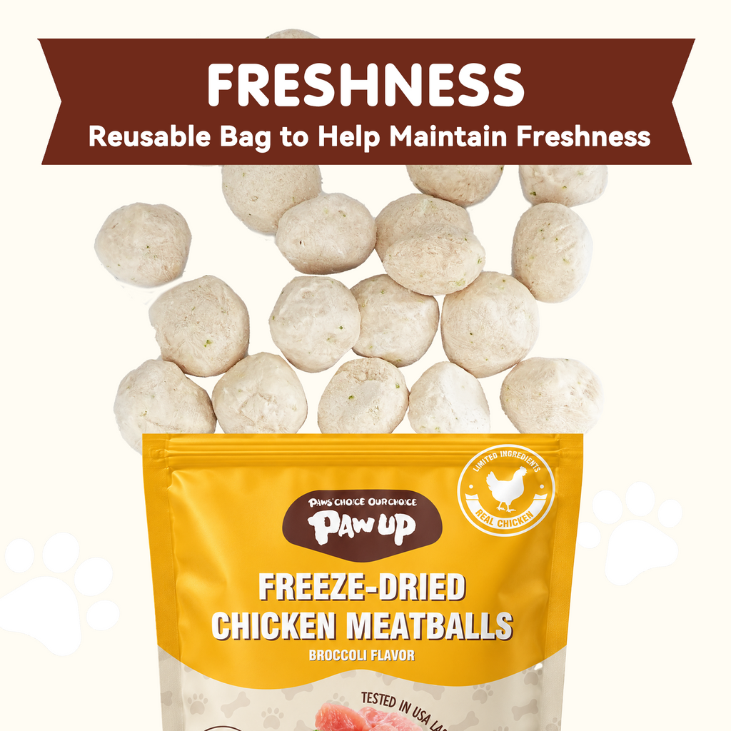 PAWUP Freeze Dried Chicken Dog Treats, 96.8% Real Chicken Meatballs, Grain-Free Training Treats for Dogs & Cats, 3.5 oz Bag - Pawup