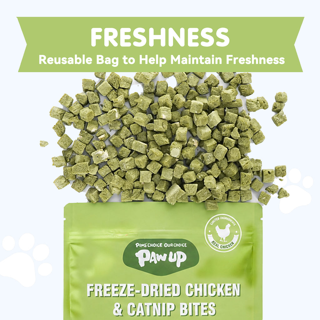 PAWUP Freeze Dried Cat Treats, Real Chicken with Cat Grass, High Protein Crunchy Snack for Kittens Adult Senior Cats, 3.6 oz Bag